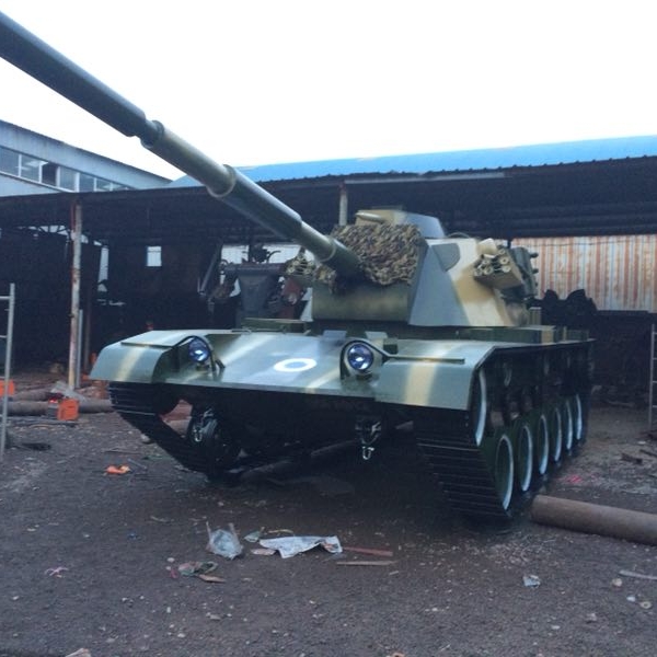 坦克1:1模型