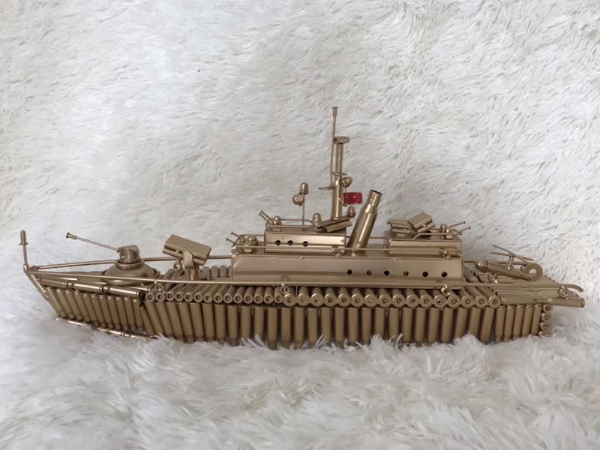 弹壳军舰模型